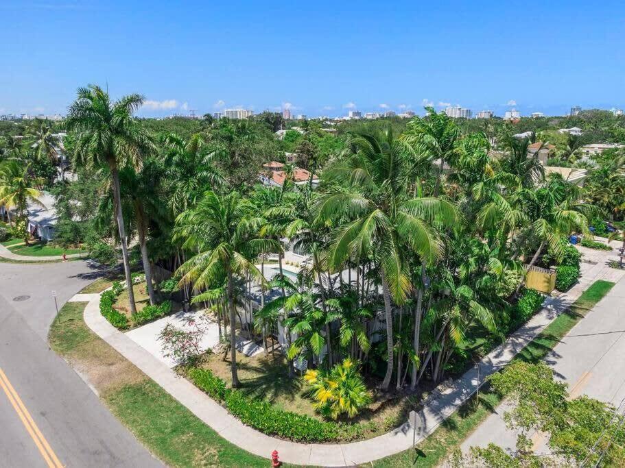 Walk To Las Olas Banyan Room Palm Paradise Inn Fort Lauderdale Exterior photo
